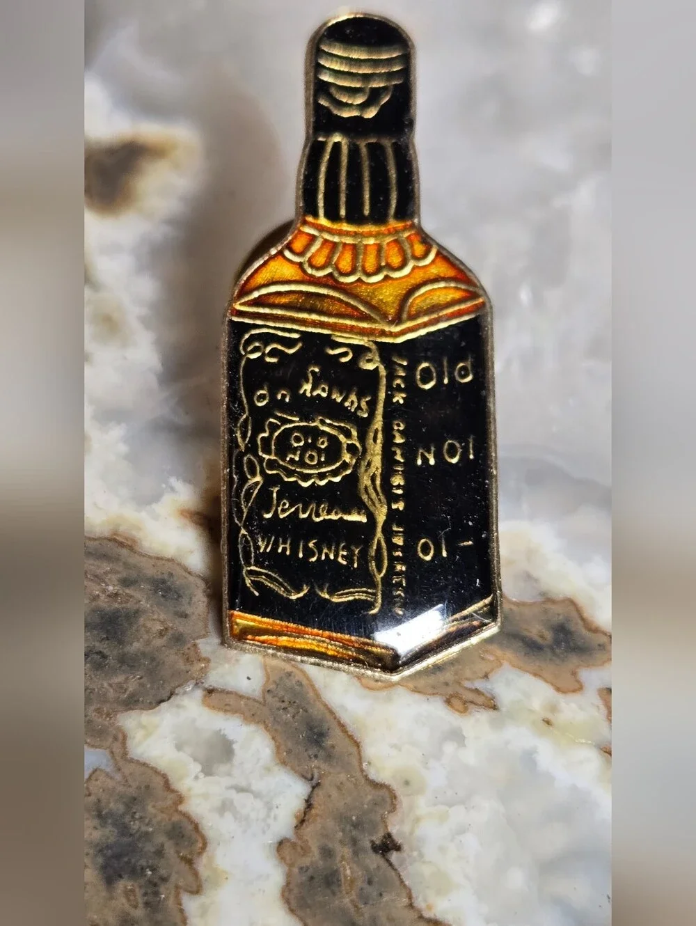 Jack Daniel's Old No. 7 Tennessee Whiskey Bottle Enamel Lapel Pin